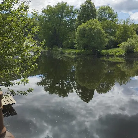 Vila Haus Am Fluss Gars am Kamp